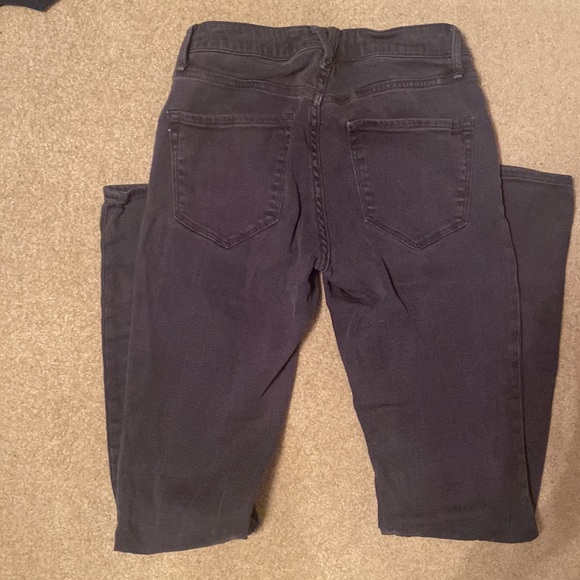 Jeans. - Picture 2 of 3